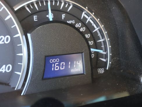 Used 2012 Toyota Camry XLE FWD image 22