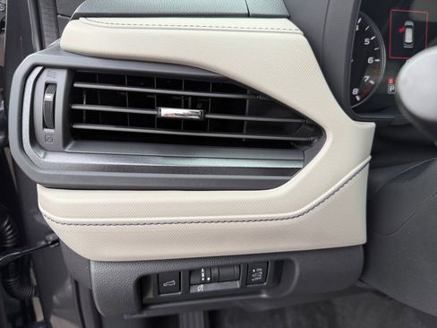 New 2026 Subaru Forester Premium AWD/4WD image 23