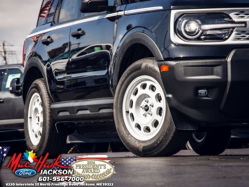 Certified 2025 Ford Bronco Sport Heritage w/ Convenience Package AWD/4WD image 2