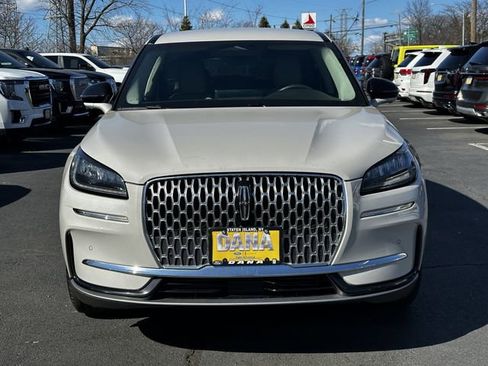 Certified 2024 Lincoln Corsair Premiere w/ Equipment Group 101A image 2