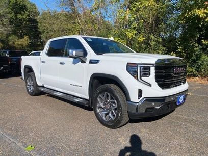 New 2026 GMC Sierra 1500 SLT