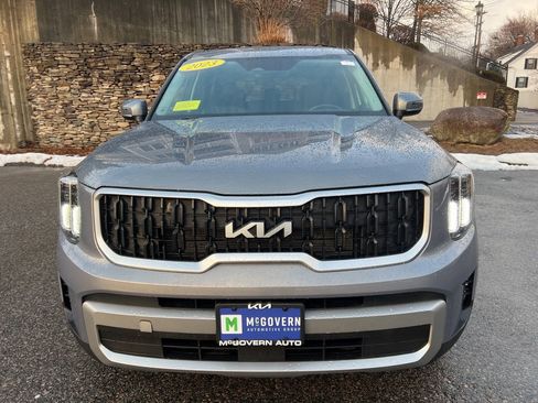 Used 2023 Kia Telluride LX image 8