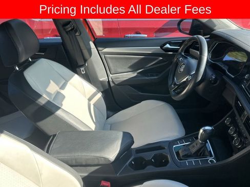 Used 2019 Volkswagen Jetta R-Line FWD image 5