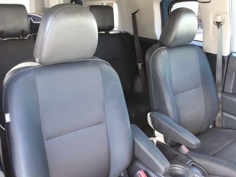 Used 2011 Toyota FJ Cruiser 4WD w/ Upgrade Pkg image 21