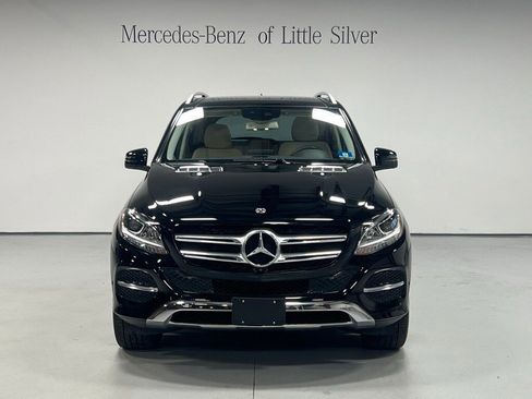 Certified 2018 Mercedes-Benz GLE 350 4MATIC image 9