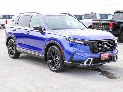 Used 2025 Honda CR-V Sport Touring image 3