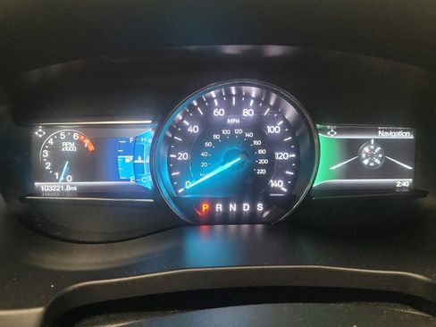 Used 2018 Ford Explorer Limited AWD/4WD image 23