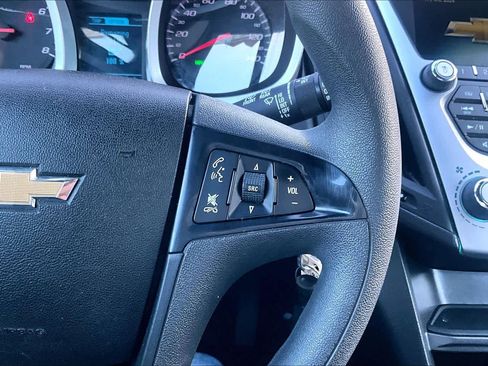 Used 2016 Chevrolet Equinox LS image 24