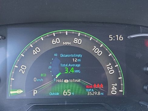 Used 2024 Toyota RAV4 LE AWD/4WD image 16