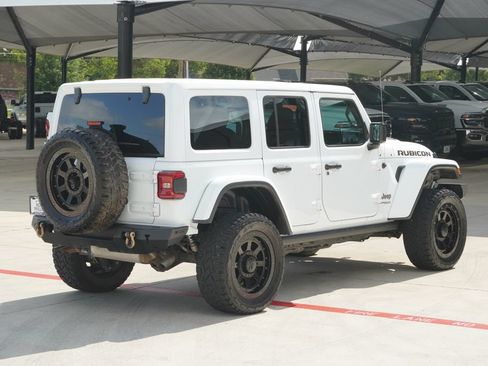 Used 2022 Jeep Wrangler Unlimited Rubicon w/ Trailer Tow Package AWD/4WD image 5