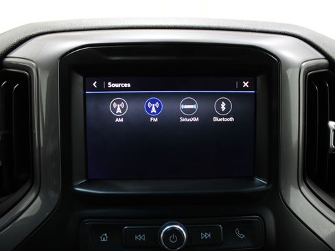 Used 2020 Chevrolet Silverado 1500 Custom w/ Custom Max Trailering Package image 15