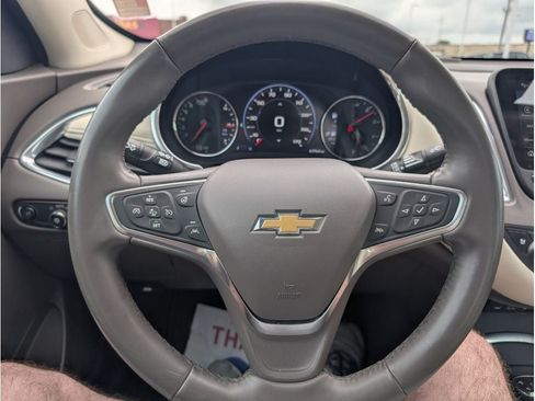 Used 2024 Chevrolet Malibu LT FWD image 20