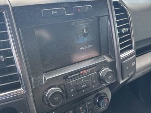 Used 2015 Ford F150 XLT w/ Equipment Group 302A Luxury RWD image 8