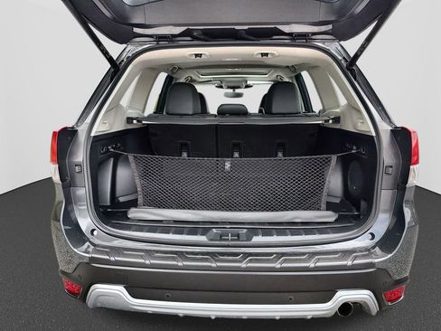 Certified 2023 Subaru Forester Touring AWD/4WD image 39