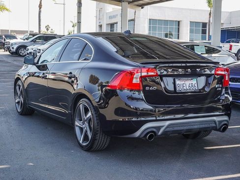 Used 2016 Volvo S60 T6 R-Design Platinum image 5