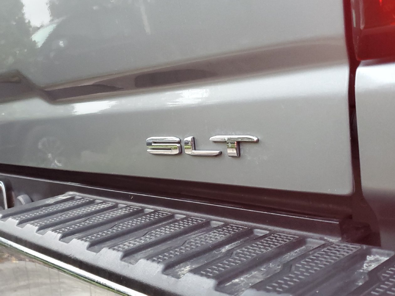 Used 2024 GMC Sierra 2500 SLT AWD/4WD image 8