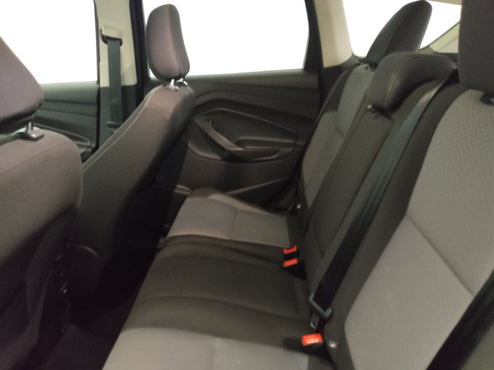 Used 2018 Ford Escape SE w/ SE Sync 3 Package FWD image 18
