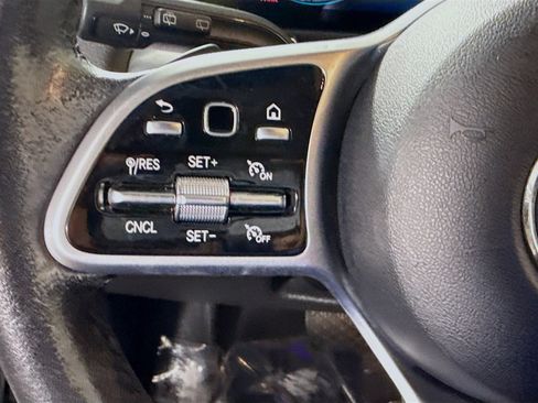 Used 2020 Mercedes-Benz GLB 250 image 14