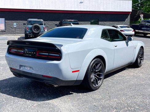 Used 2022 Dodge Challenger R/T Scat Pack RWD image 6
