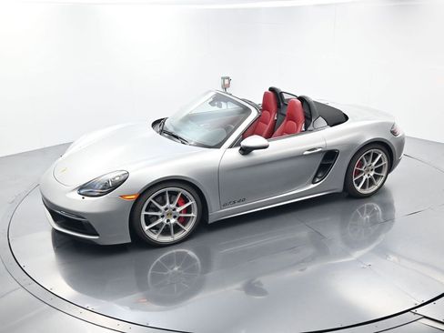 Used 2024 Porsche 718 Boxster GTS image 36