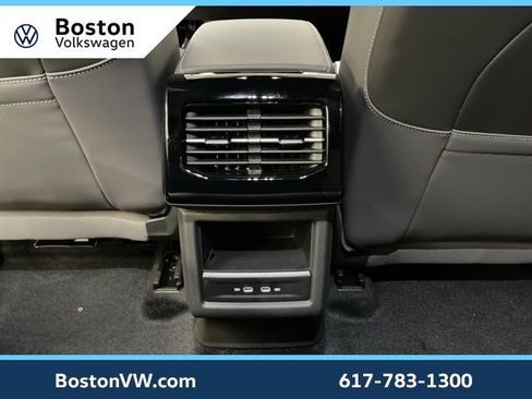 New 2025 Volkswagen ID.4 Pro image 25