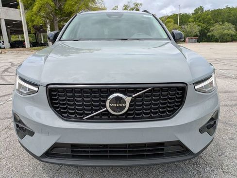 New 2026 Volvo XC40 B5 Plus w/ Climate Package AWD/4WD image 9