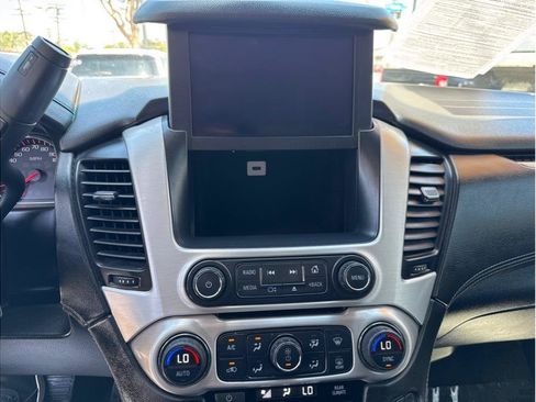 Used 2015 GMC Yukon SLE RWD image 32
