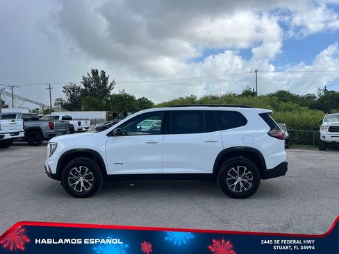 New 2026 GMC Acadia AT4 w/ Luxury Package AWD/4WD image 4