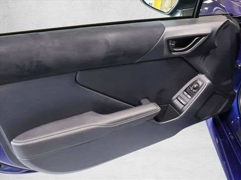 Used 2025 Toyota GR86 Premium w/ ALL Weather Mat Package (TMS) RWD image 11