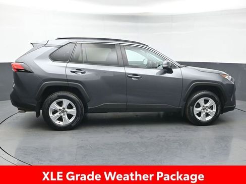 Used 2021 Toyota RAV4 XLE w/ Convenience Package AWD/4WD image 8
