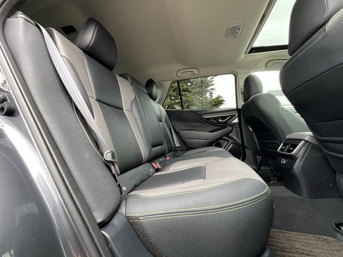 Certified 2025 Subaru Outback Onyx Edition AWD/4WD image 15