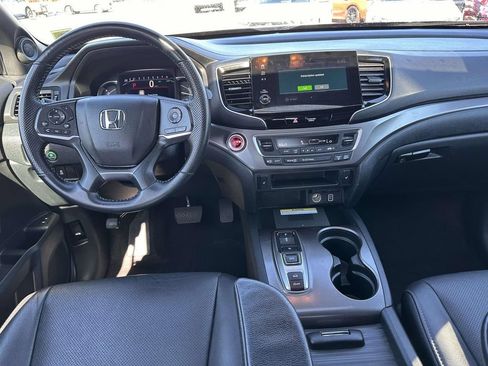 Used 2023 Honda Passport EX-L image 16
