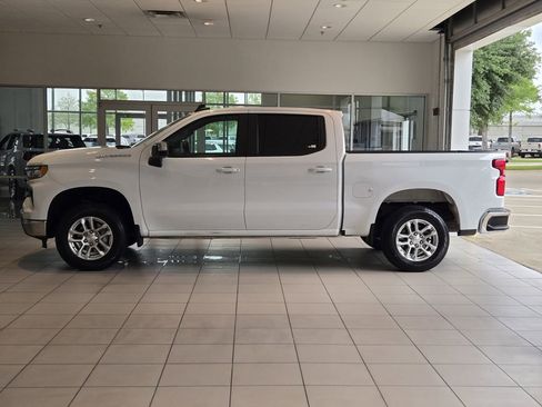Used 2024 Chevrolet Silverado 1500 LT RWD image 4