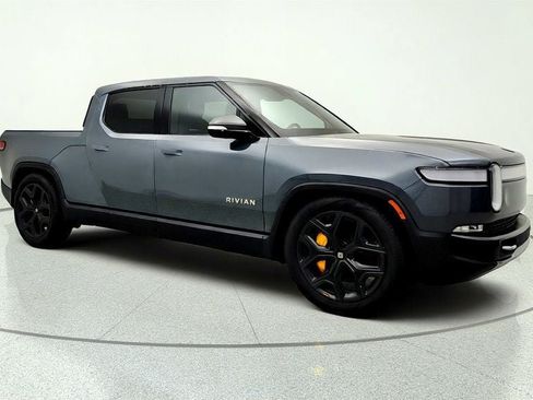 Used 2022 Rivian R1T Adventure AWD/4WD image 3