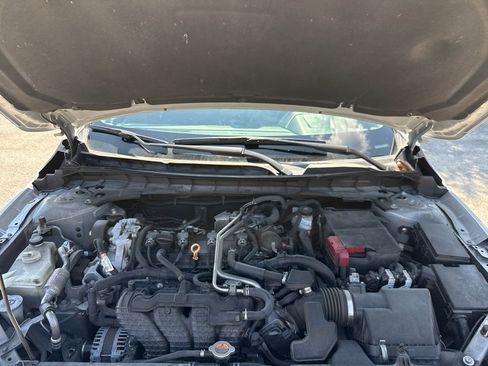 Used 2021 Nissan Altima 2.5 SV FWD image 26