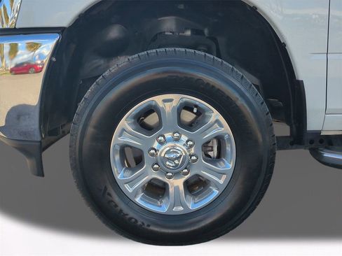 Used 2024 RAM 2500 Big Horn image 11