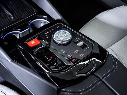 Used 2025 BMW M5 Touring w/ M Driver's Package image 31