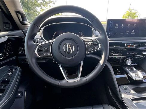 Used 2026 Acura MDX FWD w/ Technology Package image 6