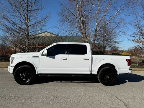 Used 2015 Ford F150 Lariat image 2