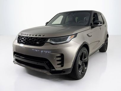 Used 2025 Land Rover Discovery Dynamic SE