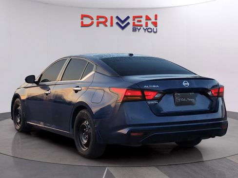 Used 2019 Nissan Altima 2.5 S image 3