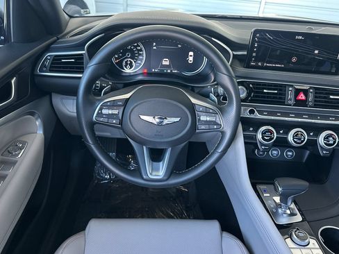Used 2023 Genesis G70 2.0T RWD image 16
