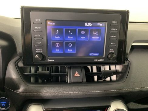 Used 2022 Toyota RAV4 XLE w/ XLE Grade Weather Package AWD/4WD image 24