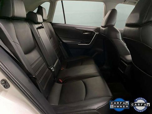 Used 2024 Toyota RAV4 XLE Premium image 73