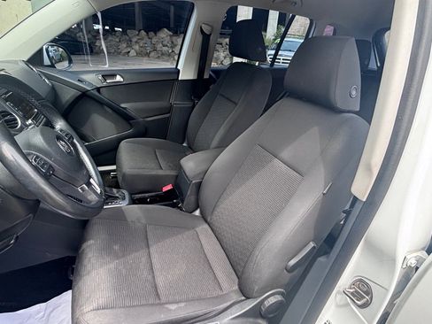 Used 2015 Volkswagen Tiguan S AWD/4WD image 6