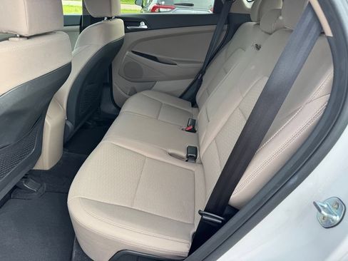 Used 2019 Hyundai Tucson Value w/ Cargo Package AWD/4WD image 10