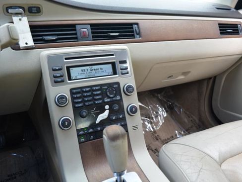 Used 2009 Volvo S80 T6 image 21