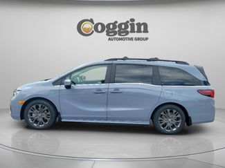 New 2026 Honda Odyssey Touring video 2