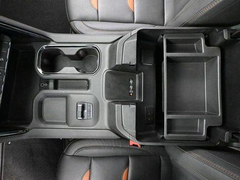 Used 2025 GMC Sierra 3500 AT4 AWD/4WD image 43