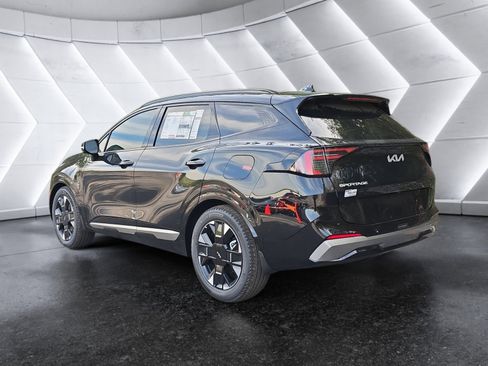 New 2026 Kia Sportage SX FWD image 3
